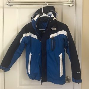 Boys north face hyvent jacket.